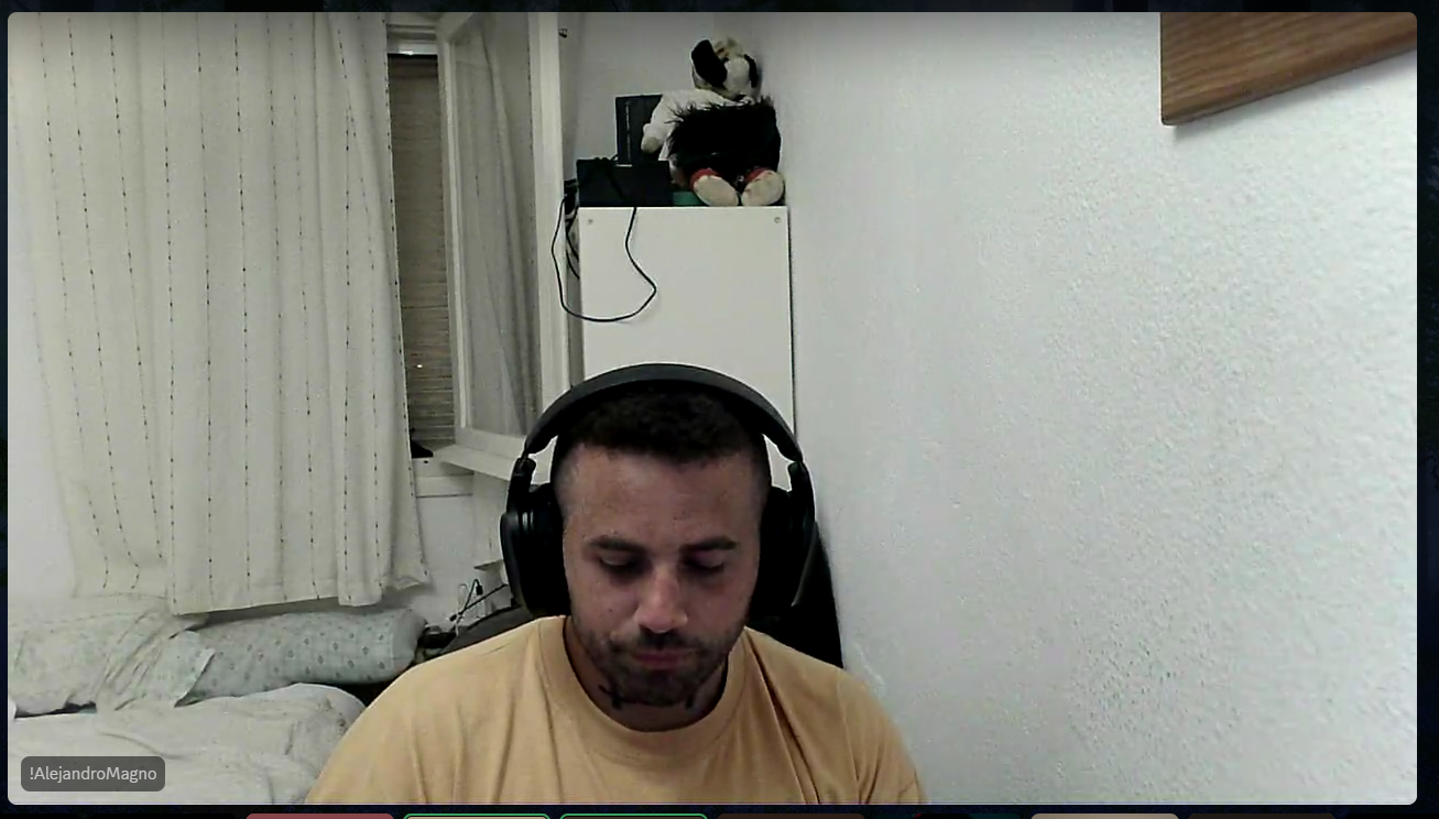 Captura de pantalla 2026-05-12 231100.png